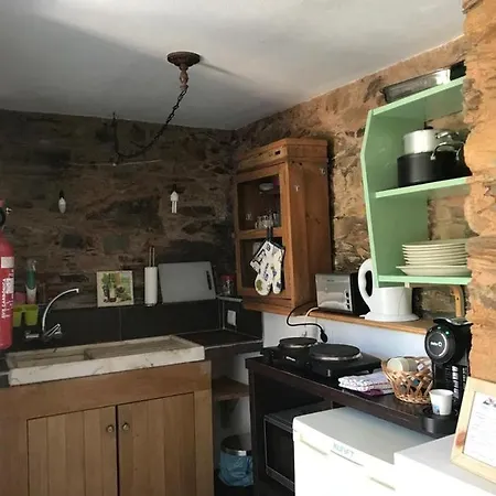 Casas Do Sinhel Cha de Alvares