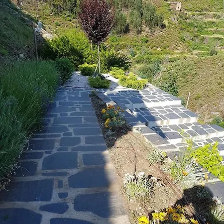 Casas Do Sinhel Kır Evi