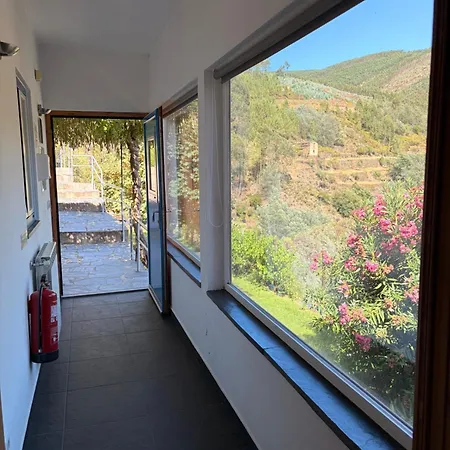 Landsted Casas Do Sinhel Cha de Alvares